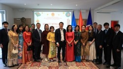 Gặp gỡ đầu Xuân với cộng đồng người Việt Nam tại Thụy Sỹ