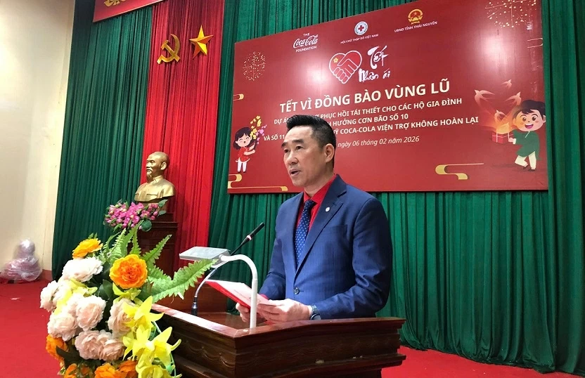 'Tết Nhân ái - Tết vì đồng bào vùng lũ': Tiếp thêm niềm tin cho người dân vùng thiên tai vững bước vào năm mới 'Tết Nhân ái - Tết vì đồng bào vùng lũ': Tiếp thêm niềm tin cho người dân vùng thiên tai vững bước vào năm mới