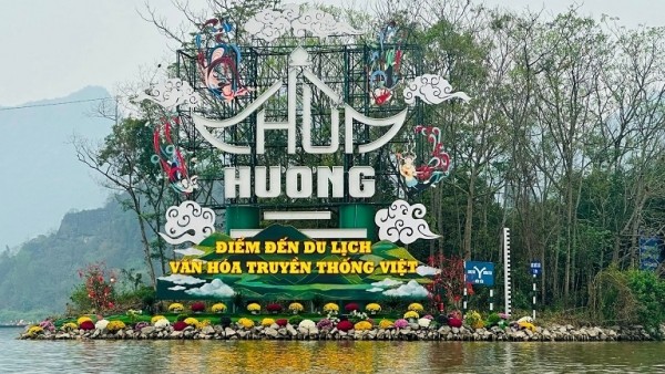Lễ hội Chùa Hương 2026 đổi mới công tác tổ chức, đẩy mạnh công nghệ và quản trị thông minh