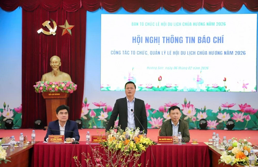 Lễ hội Chùa Hương 2026 đổi mới công tác tổ chức, đẩy mạnh công nghệ và quản trị thông minh Lễ hội Chùa Hương 2026 đổi mới công tác tổ chức, đẩy mạnh công nghệ và quản trị thông minh