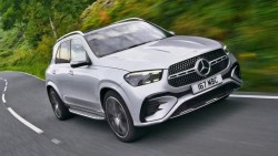 Cập nhật bảng giá xe hãng Mercedes mới nhất tháng 2/2026