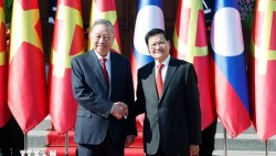 Quan hệ Việt Nam-Lào: Tái khẳng định thông điệp chính trị mạnh mẽ