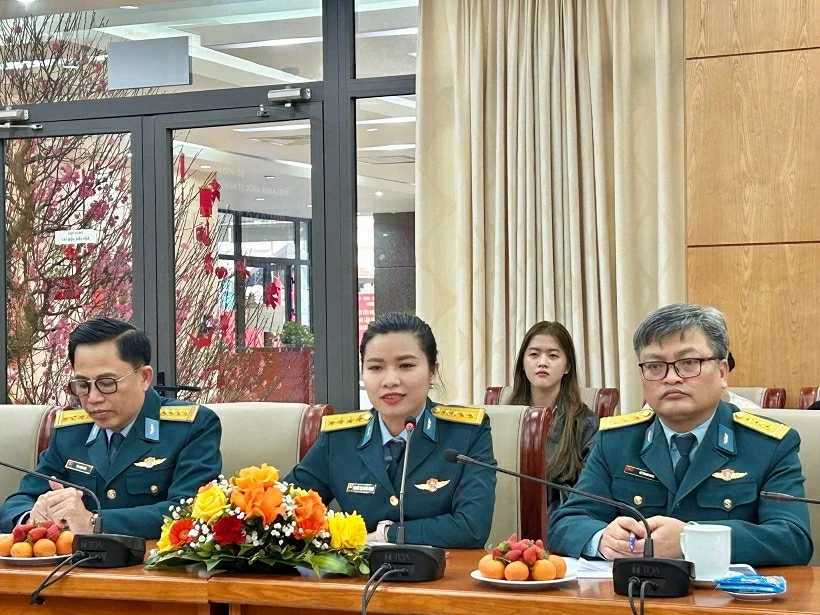 Vươn cao Việt Nam: Cuộc gặp gỡ đặc biệt của những thế hệ chinh phục bầu trời” Vươn cao Việt Nam: Cuộc gặp gỡ đặc biệt của những thế hệ chinh phục bầu trời”