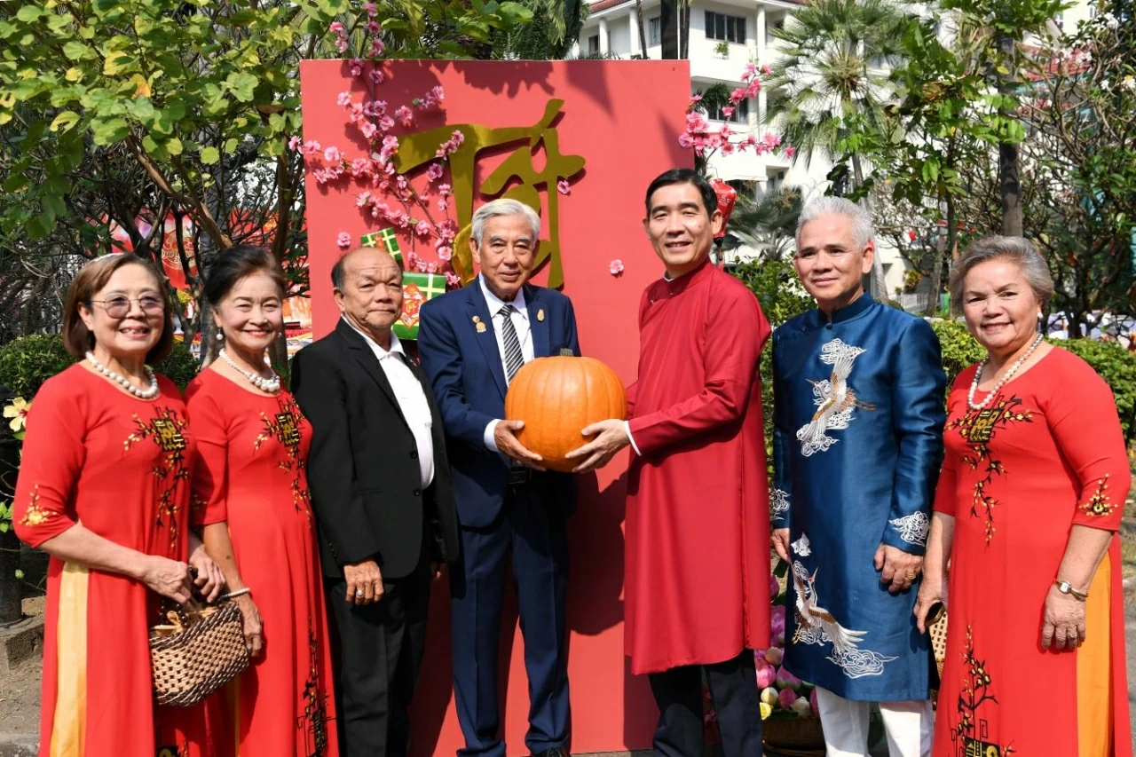 Tết cộng đồng ‘Rạng rỡ Việt Nam’ tại Thái Lan Tết cộng đồng ‘Rạng rỡ Việt Nam’ tại Thái Lan