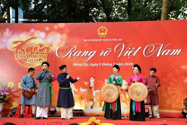 Tết cộng đồng ‘Rạng rỡ Việt Nam’ tại Thái Lan Tết cộng đồng ‘Rạng rỡ Việt Nam’ tại Thái Lan