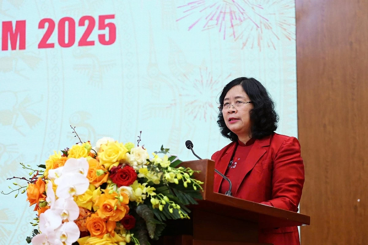 Uỷ ban Trung ương Mặt trận Tổ quốc Việt Nam gặp mặt và vinh danh các kiều bào tiêu biểu tham dự chương trình Xuân Quê hương 2026 Uỷ ban Trung ương Mặt trận Tổ quốc Việt Nam gặp mặt và vinh danh các kiều bào tiêu biểu tham dự chương trình Xuân Quê hương 2026