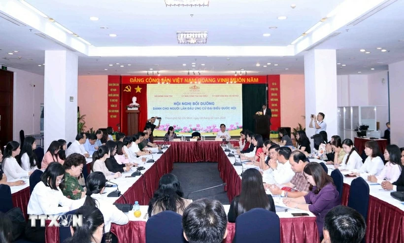 Nâng cao chất lượng đại biểu Quốc hội nữ và dân tộc thiểu số Nâng cao chất lượng đại biểu Quốc hội nữ và dân tộc thiểu số