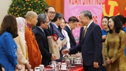 Khơi thông nguồn lực kiều bào!