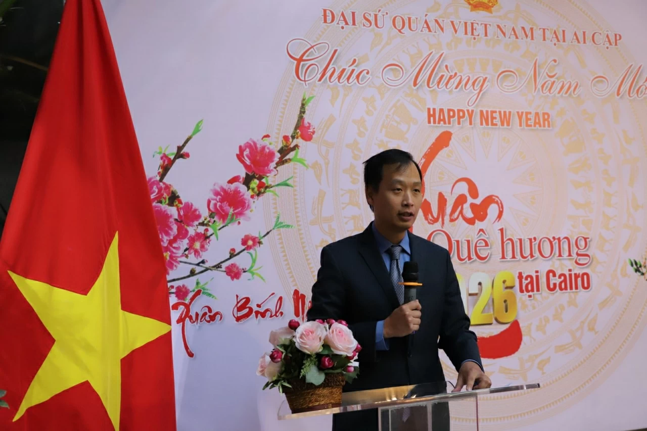 Xuân Quê hương ấm áp tại Ai Cập