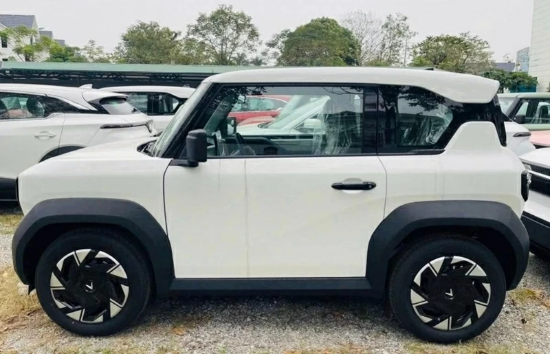 Nhiều khách hàng đánh giá cao khi trải nghiệm thực tế cụm gương chiếu hậu chỉnh điện. Nhiều khách hàng đánh giá cao khi trải nghiệm thực tế cụm gương chiếu hậu chỉnh điện.