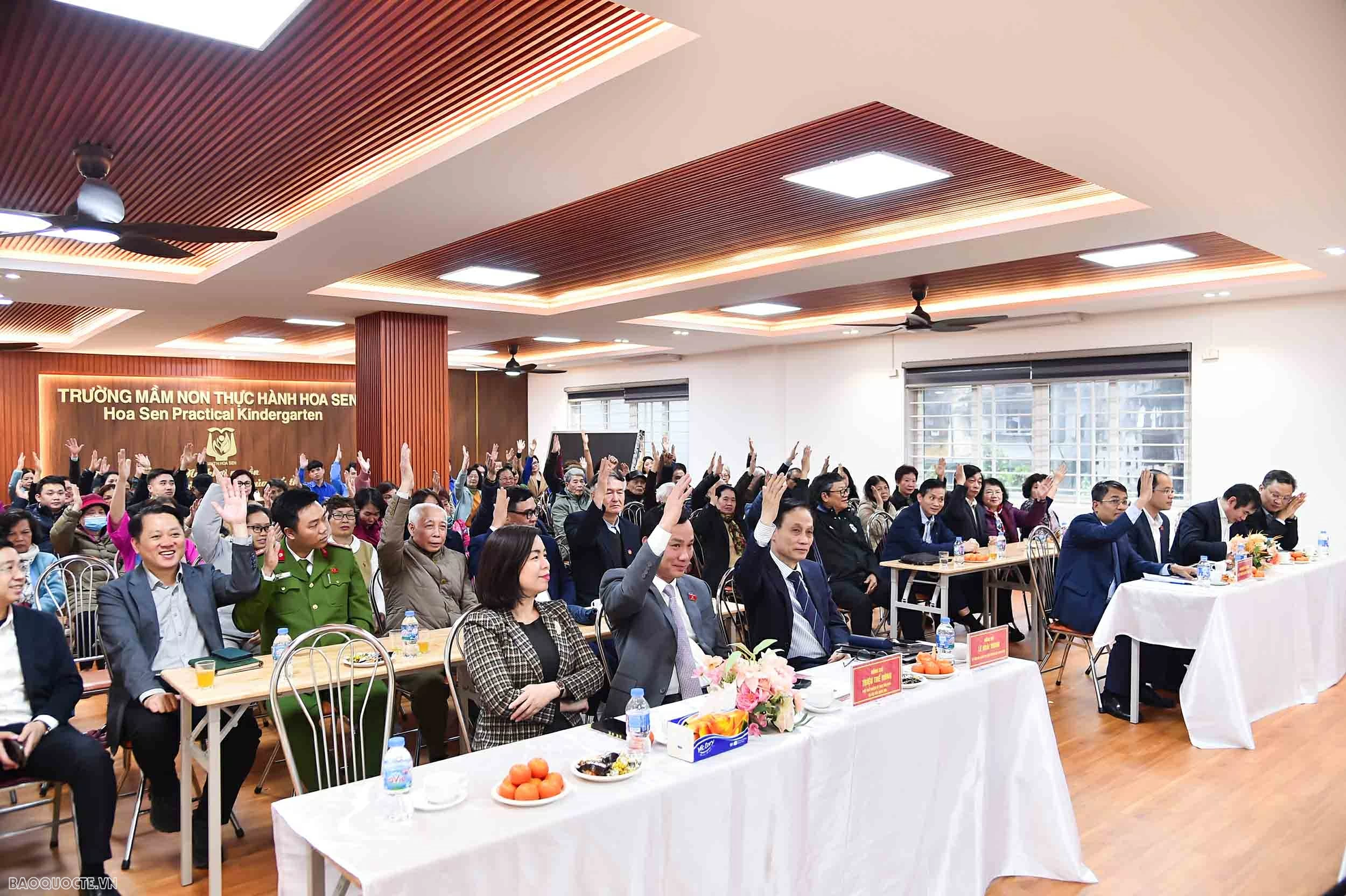 Cử tri phường Giảng Võ tín nhiệm cao Bộ trưởng Bộ Ngoại giao Lê Hoài Trung ứng cử đại biểu Quốc hội khóa XVI