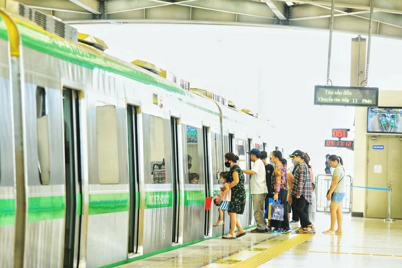 TP. Hà Nội Metro điều chỉnh thời gian giờ cao điểm và áp dụng biểu đồ chạy tàu mới