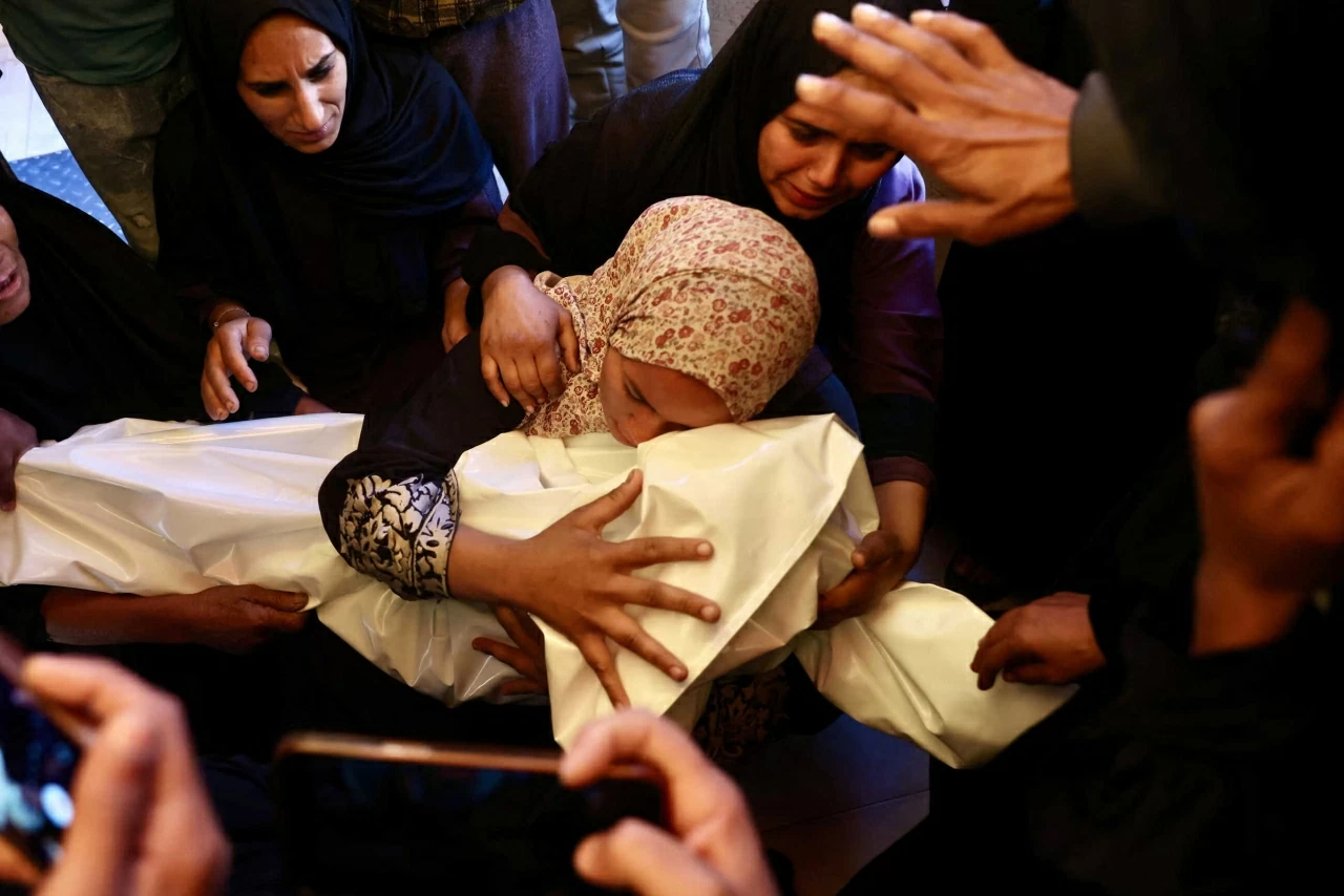 Ảnh ấn tượng: Tổng thống Nga nhắc về ngày Lập Xuân, Triều Tiên chuẩn bị cho Đại hội Đảng, Mỹ thành lập một kho dự trữ khoáng sản thiết yếu