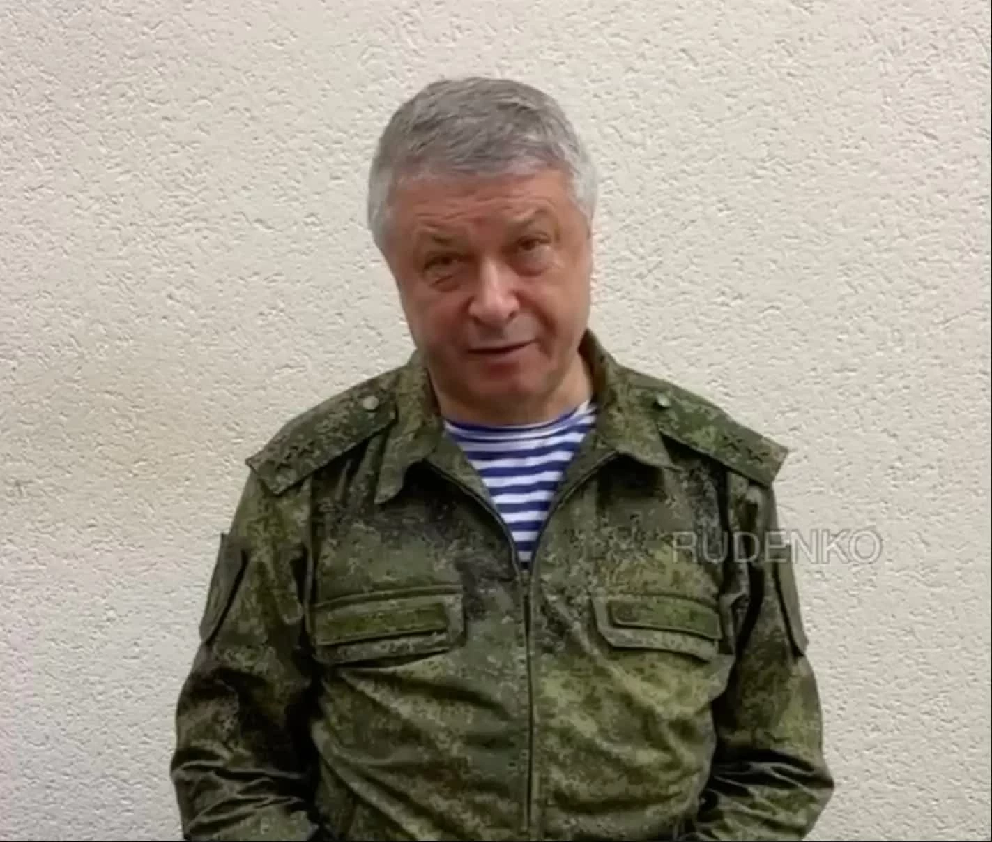 Vụ ám sát hụt tướng quân đội Nga: Moscow bắt giữ nghi phạm, cáo buộc Ukraine dính líu, Kiev phản pháo Vụ ám sát hụt tướng quân đội Nga: Moscow bắt giữ nghi phạm, cáo buộc Ukraine dính líu, Kiev phản pháo