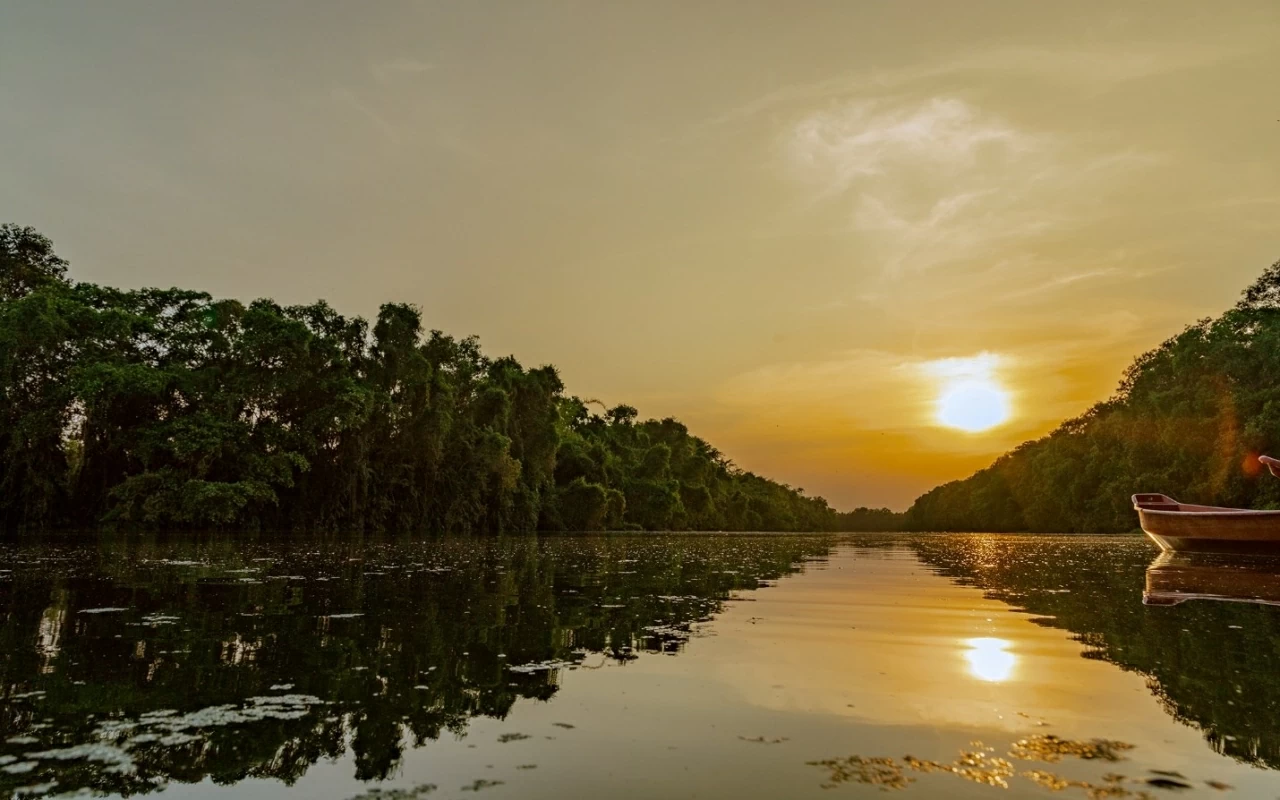 Hoàng hôn lưu lại kỷ niệm
