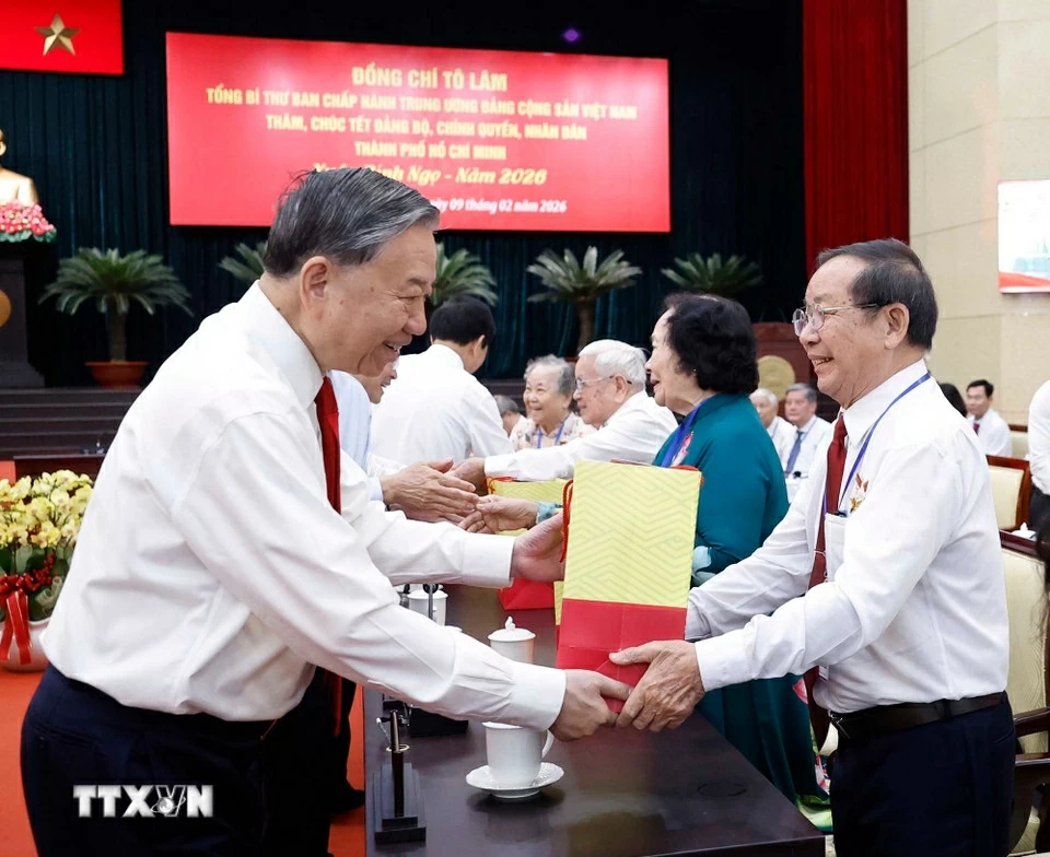 Tổng Bí thư: Thành phố Hồ Chí Minh cần tiếp tục vai trò dẫn dắt tăng trưởng