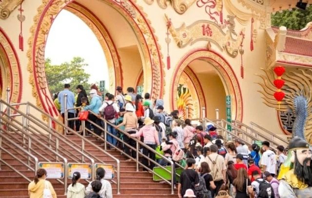 Lễ hội mùa Xuân Suối Tiên 2026: Quảng bá bản sắc Tết Việt tới du khách quốc tế