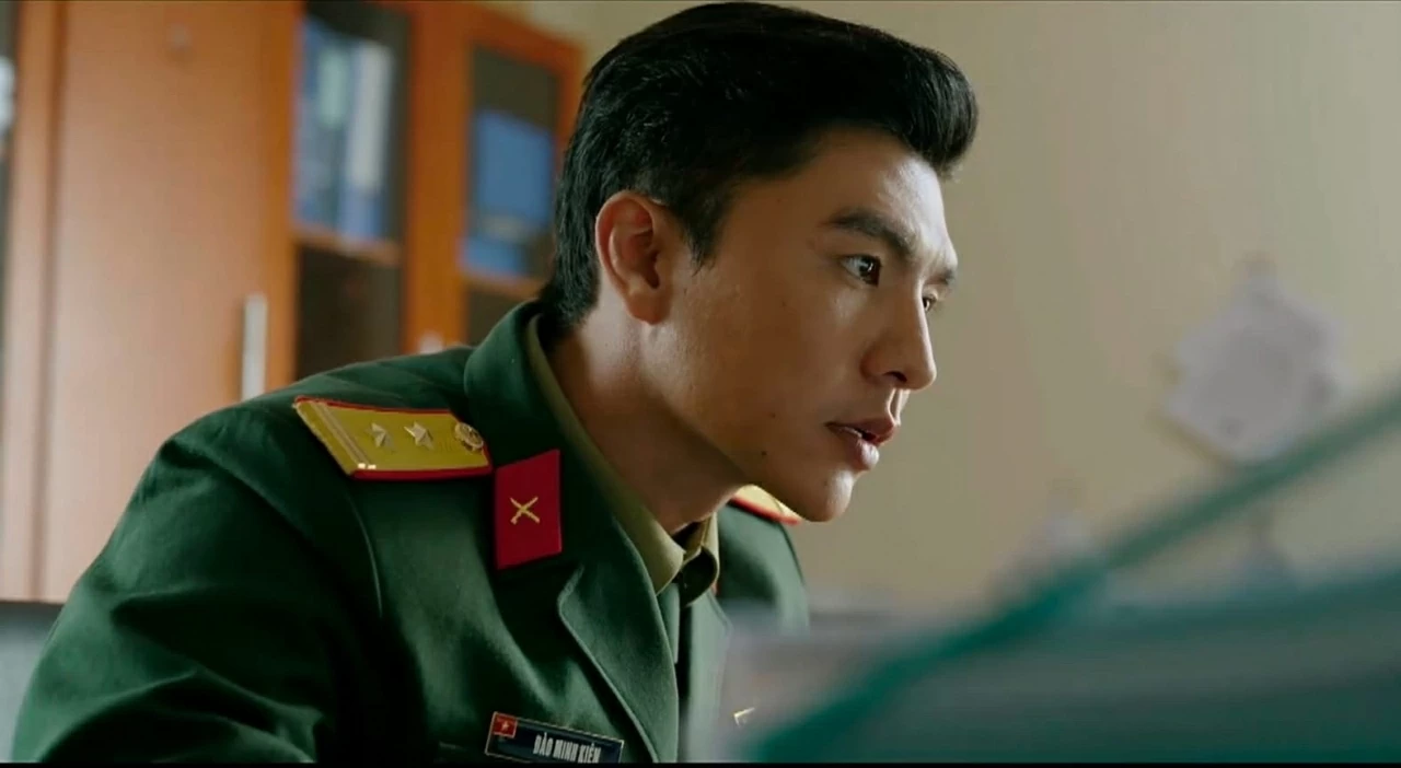 Không giới hạn tập 7: Cuộc gọi bí ẩn từ cô gái lạ