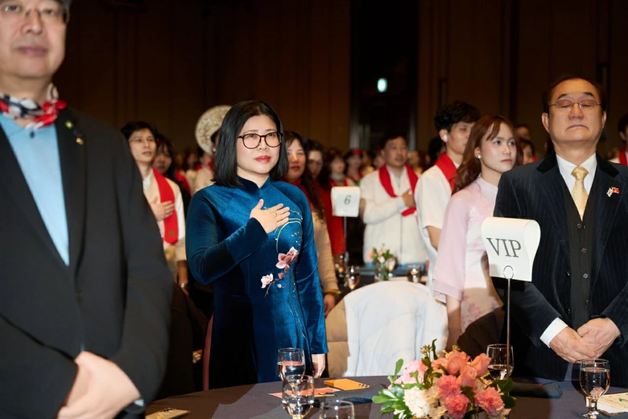 Dấu ấn Xuân Quê hương 2026: Tết sum vầy lần đầu tiên tại thành phố cảng Busan Dấu ấn Xuân Quê hương 2026: Tết sum vầy lần đầu tiên tại thành phố cảng Busan