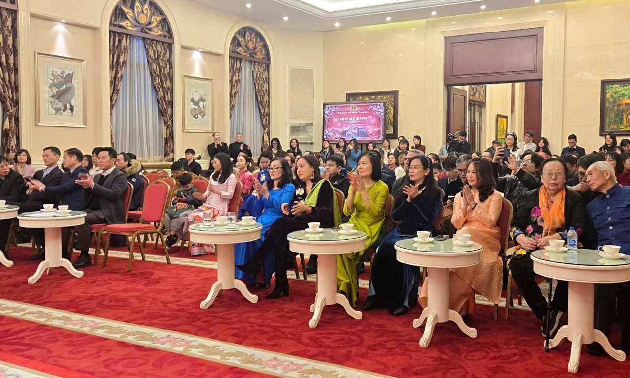 Người Việt Nam tại Trung Quốc cùng đón Xuân Quê hương 2026 Người Việt Nam tại Trung Quốc cùng đón Xuân Quê hương 2026