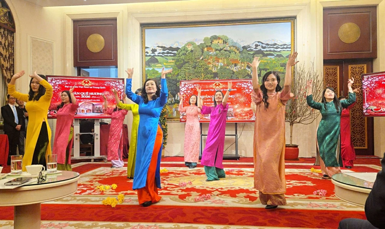 Người Việt Nam tại Trung Quốc cùng đón Xuân Quê hương 2026 Người Việt Nam tại Trung Quốc cùng đón Xuân Quê hương 2026