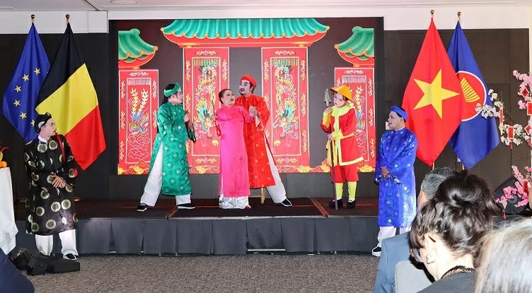 Tết cộng đồng Việt Nam mừng xuân Bính Ngọ 2026 tại Bỉ Tết cộng đồng Việt Nam mừng xuân Bính Ngọ 2026 tại Bỉ