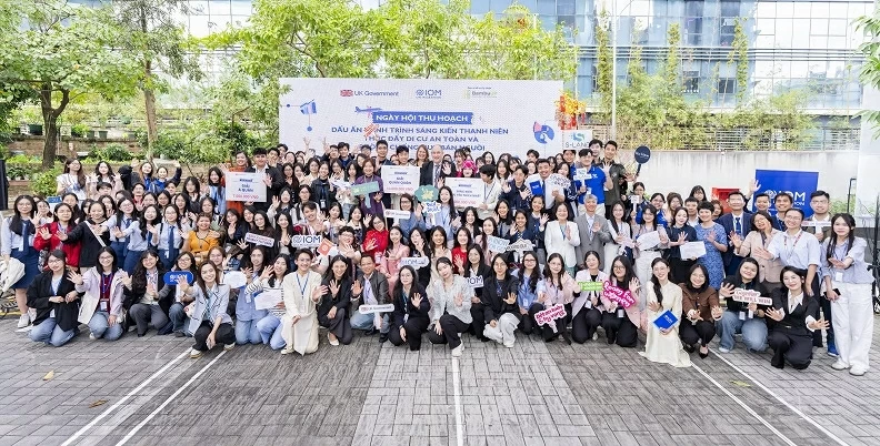 Tôn vinh các sáng kiến do thanh niên kiến tạo nhằm thúc đẩy di cư an toàn và phòng, chống mua bán người Tôn vinh các sáng kiến do thanh niên kiến tạo nhằm thúc đẩy di cư an toàn và phòng, chống mua bán người