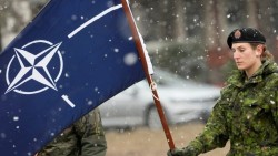 Mỹ vừa có hành động mang tính lịch sử với NATO và châu Âu, Nga đang tính toán điều gì với liên minh quân sự?