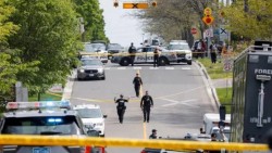 Xả súng đẫm máu ở trường học Canada, Thủ tướng Mark Carney hoãn công du châu Âu