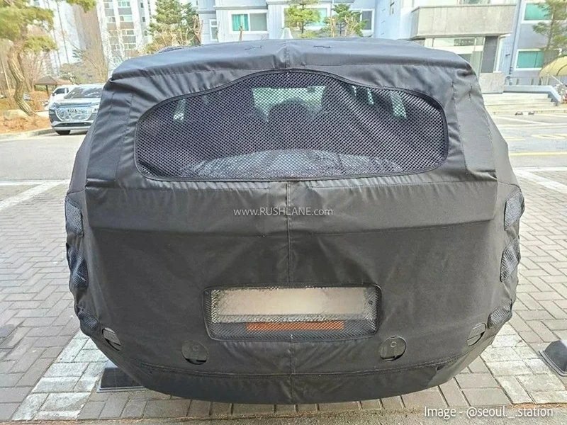 Hyundai Creta thế hệ mới được dự đoán sẽ tiếp tục sử dụng các tùy chọn động cơ xăng và diesel 1.5L quen thuộc tại một số thị trường. Hyundai Creta thế hệ mới được dự đoán sẽ tiếp tục sử dụng các tùy chọn động cơ xăng và diesel 1.5L quen thuộc tại một số thị trường.