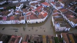 Phản ứng chậm trước thiên tai, Bộ trưởng Nội vụ Bồ Đào Nha từ chức