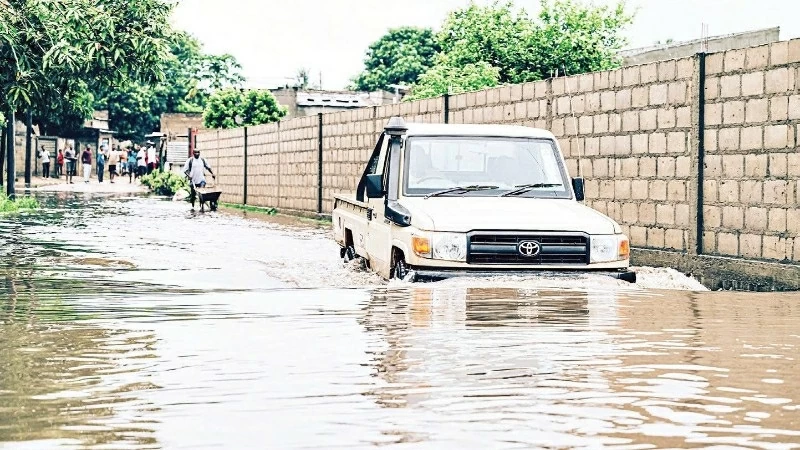 Lãnh đạo Việt Nam gửi thư thăm hỏi về tình hình lũ lụt kéo dài gây thiệt hại nặng nề tại Mozambique Lãnh đạo Việt Nam gửi thư thăm hỏi về tình hình lũ lụt kéo dài gây thiệt hại nặng nề tại Mozambique