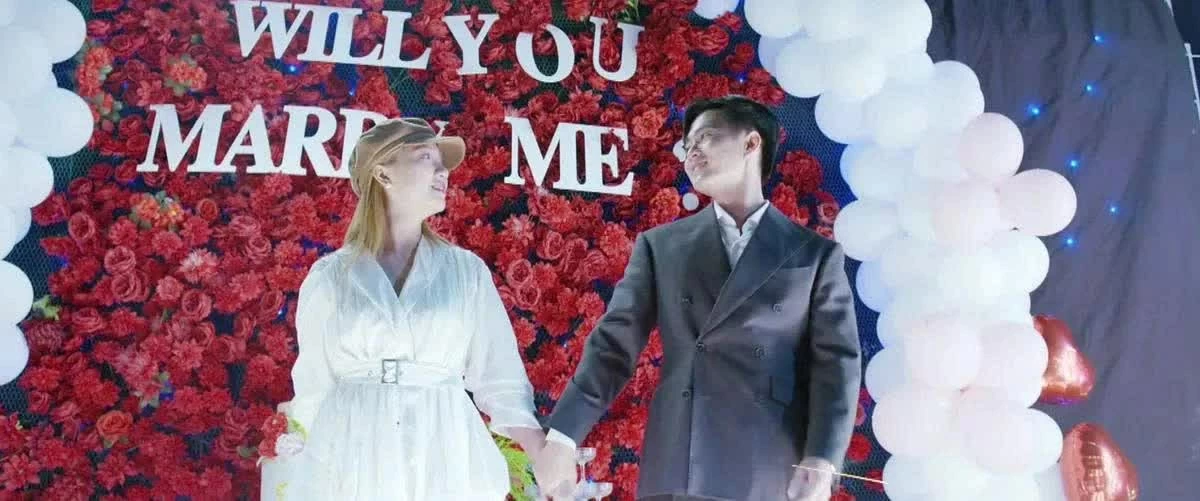 Gia đình trái dấu: Đức - Vân về chung một nhà Gia đình trái dấu: Đức - Vân về chung một nhà