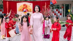 Tết và giá trị truyền thống trong thời đại công nghệ