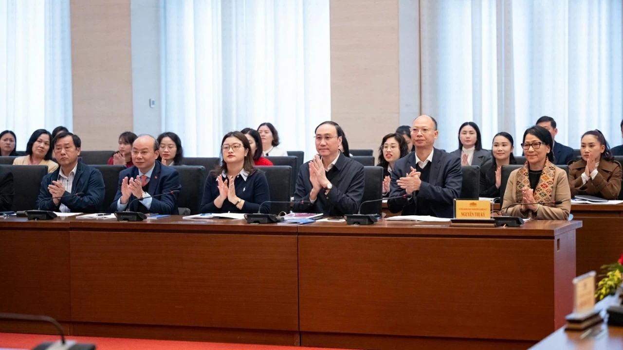 Hội nghị bồi dưỡng dành cho người lần đầu ứng cử đại biểu Quốc hội Hội nghị bồi dưỡng dành cho người lần đầu ứng cử đại biểu Quốc hội