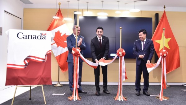 Khánh thành trụ sở mới Đại sứ quán Canada tại Hà Nội, tăng cường gắn kết Đối tác toàn diện Việt Nam-Canada