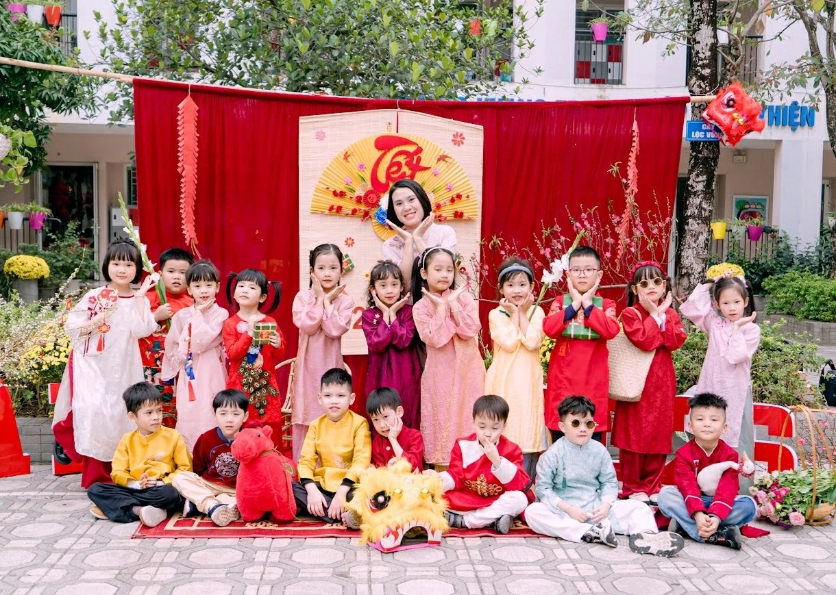 Giá trị Tết cổ truyền trong thời đại công nghệ Giá trị Tết cổ truyền trong thời đại công nghệ