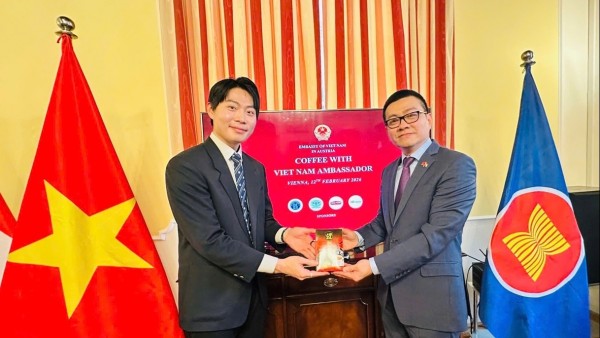 Embassy of Vietnam in Austria: Spreading Vietnam's story through the 'Coffee with the Ambassador' initiative
