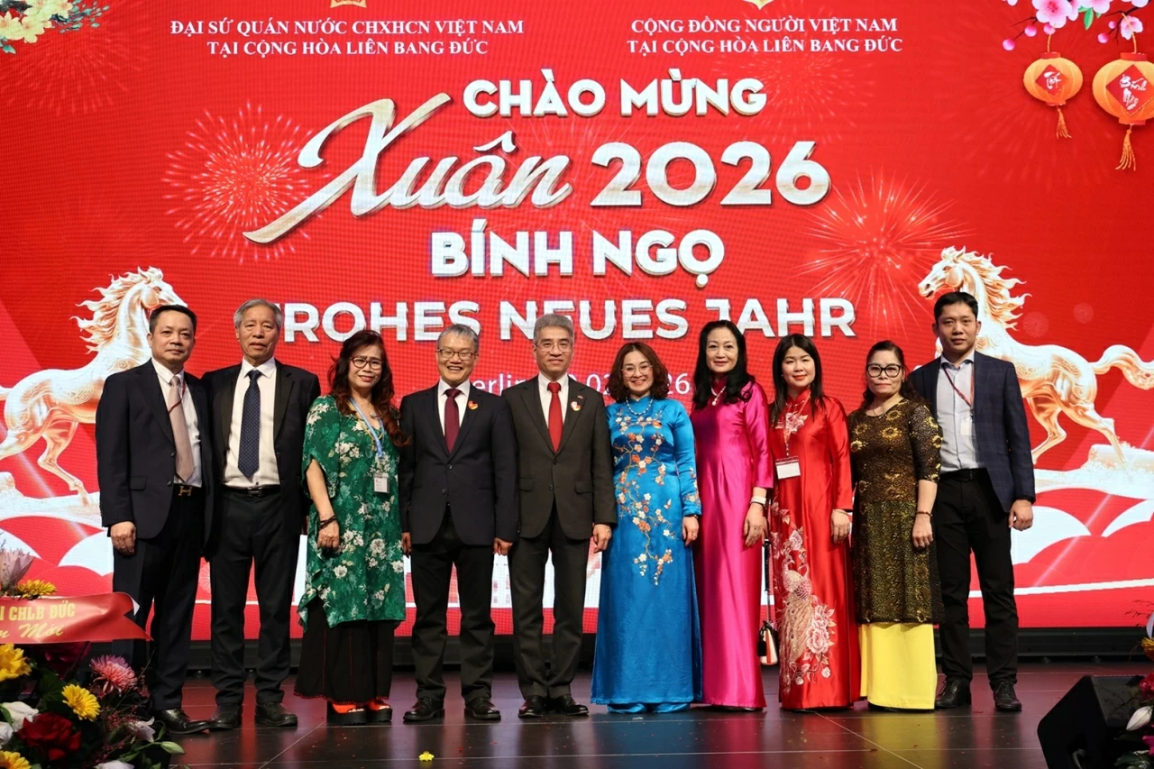 Người Việt tại CHLB Đức rộn ràng đón xuân Bính Ngọ 2026