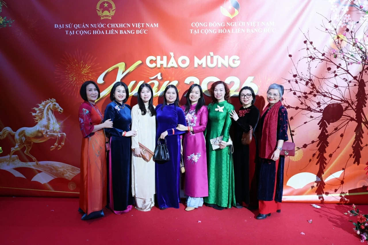Người Việt tại CHLB Đức rộn ràng đón xuân Bính Ngọ 2026