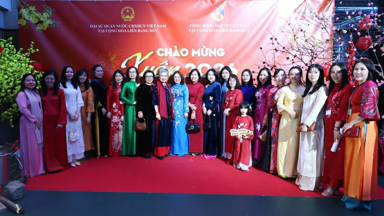 Người Việt tại CHLB Đức rộn ràng đón xuân Bính Ngọ 2026