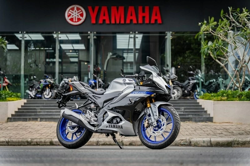 Cập nhật bảng giá xe Yamaha YZF-R15 mới nhất tháng 2/2026.