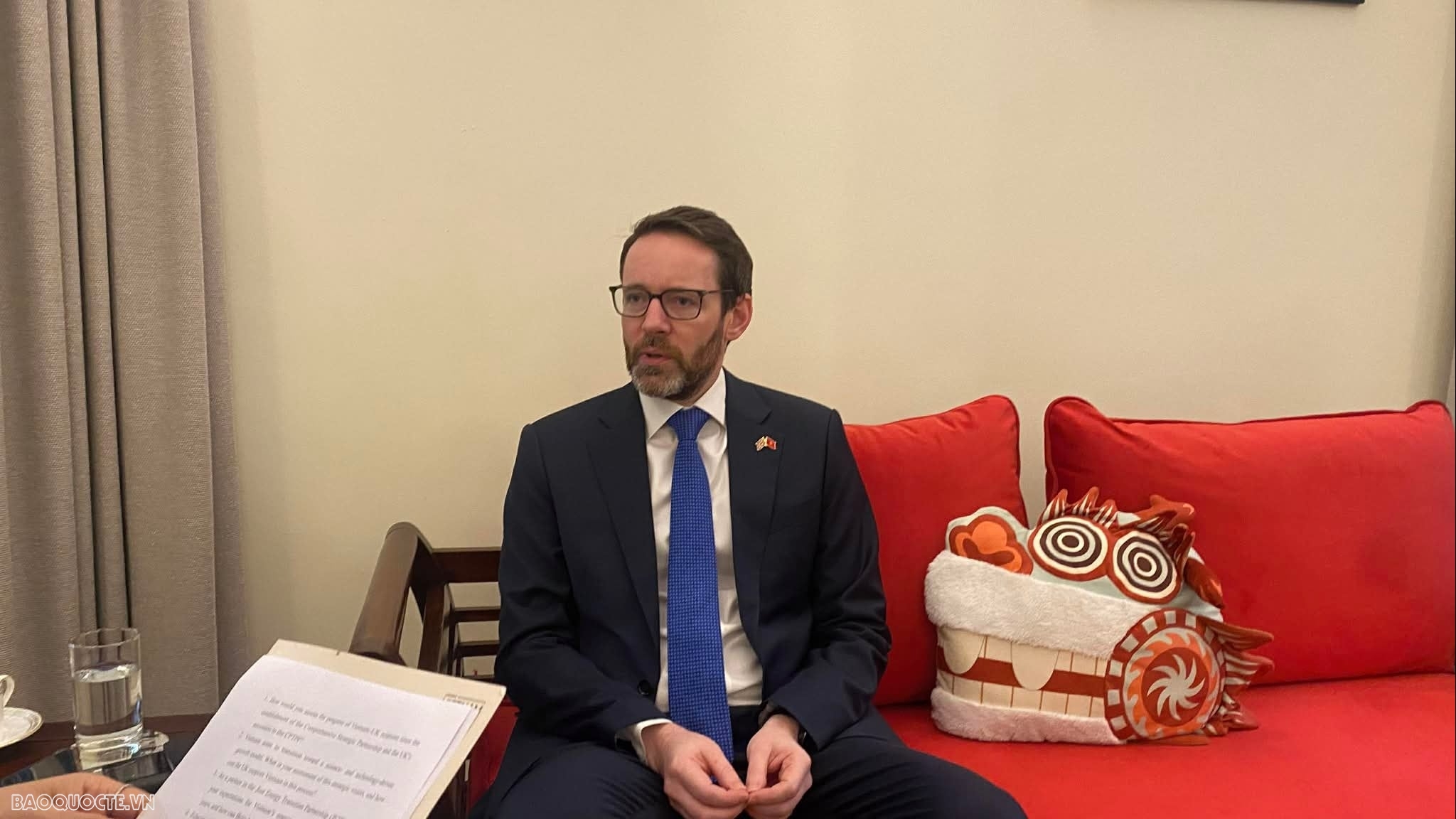 Đại sứ Anh: Ấm lòng trước tinh thần nồng hậu và không khí Tết đặc biệt của Việt Nam