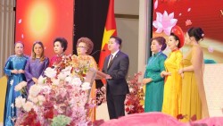 Lễ hội áo dài và lễ ra mắt Chi hội Văn hoá áo dài Việt Nam tại Thái Lan