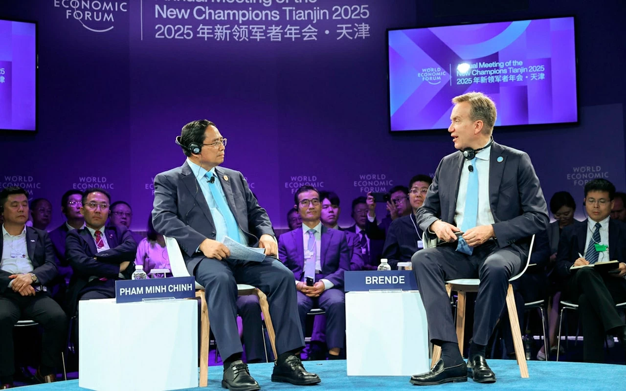 Ngoại giao kinh tế 2025: Xoay chuyển tình thế, khơi thông nguồn lực, kiến tạo không gian phát triển mới