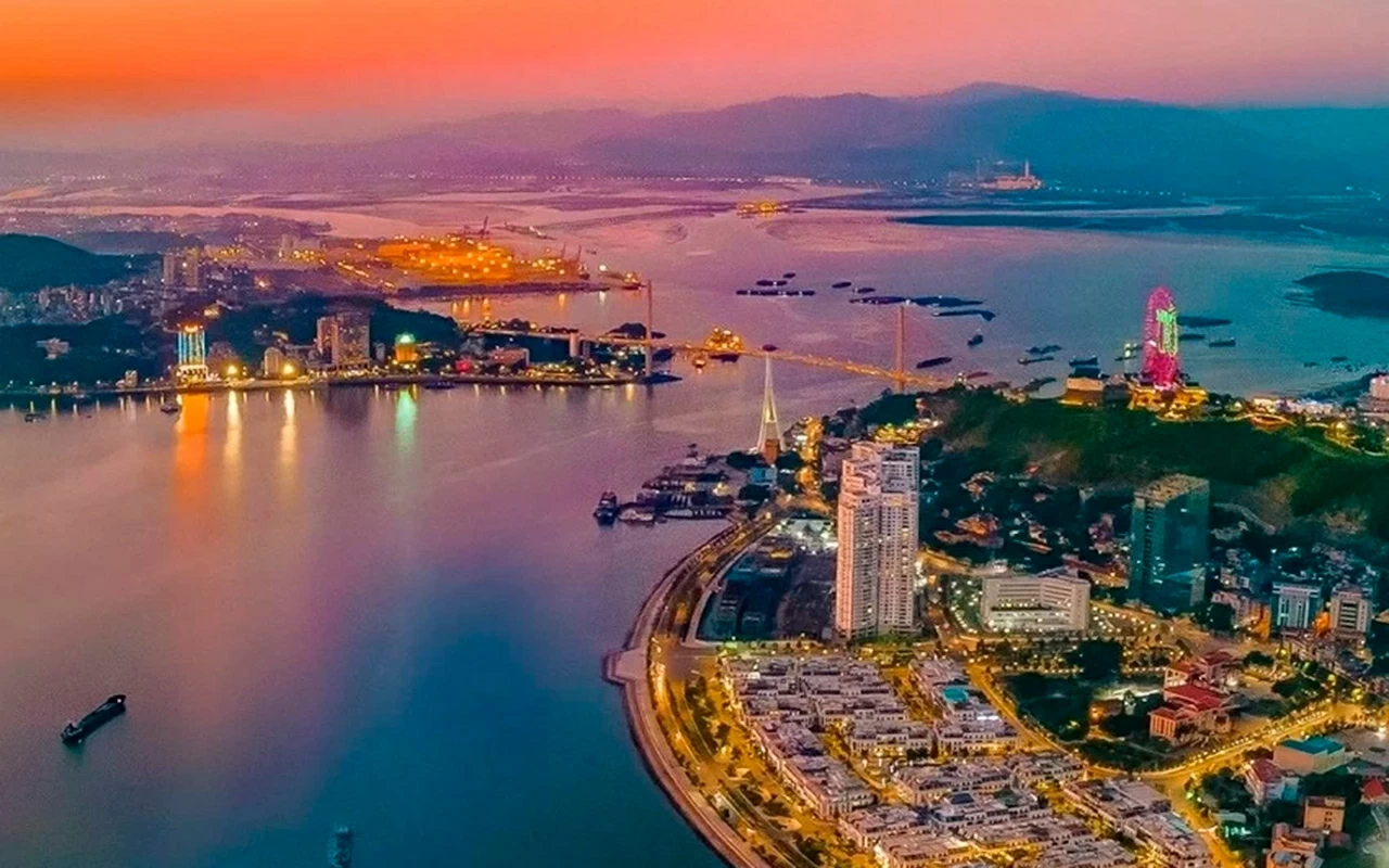 Ngoại giao kinh tế 2025:   Xoay chuyển tình thế, khơi thông nguồn lực, kiến tạo không gian phát triển mới