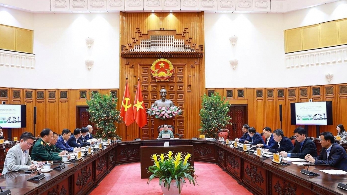 Nghiên cứu đầu tư xây dựng cầu sông Lô mới theo quy hoạch, phấn đấu hoàn thành trước Tết 2027