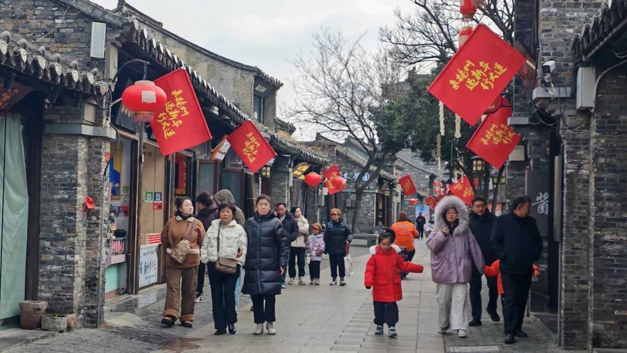 Chi tiêu dịp Tết Nguyên đán của Trung Quốc phản ánh điều gì về sức khoẻ của nền kinh tế?