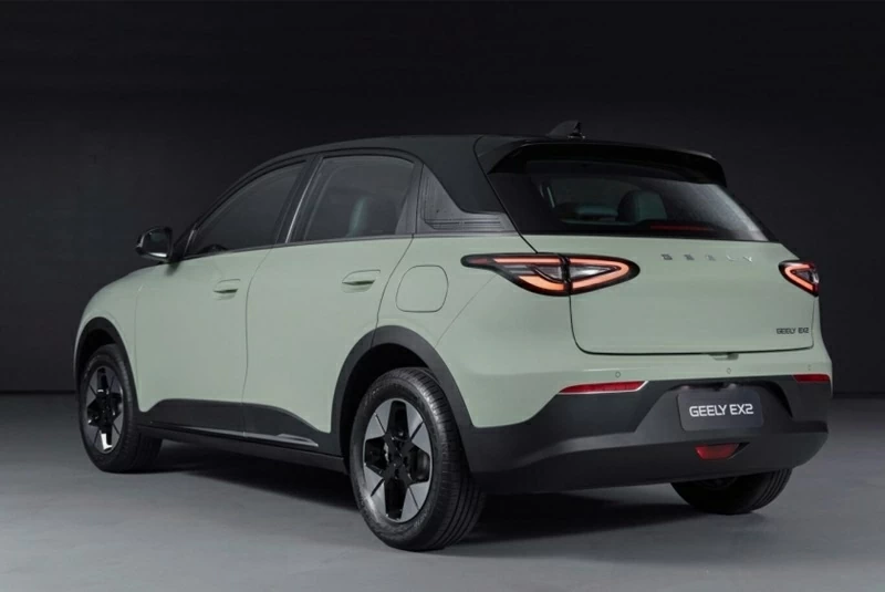 EX2 sở hữu thiết kế bo tròn với các đường nét mềm mại, hướng đến cảm giác thân thiện.