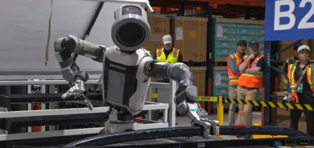 Mỹ-Trung Quốc cạnh tranh trong lĩnh vực robot hình người, Hàn Quốc có được hưởng lợi? Mỹ-Trung Quốc cạnh tranh trong lĩnh vực robot hình người, Hàn Quốc có được hưởng lợi?